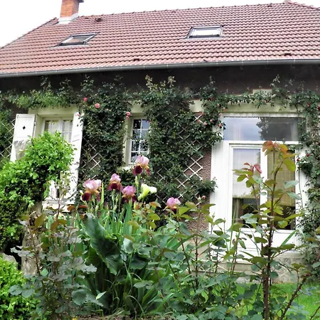 Prázdninový dům Independant Avec Jardin Au Bord De La Riviere - Fr-1-489-247